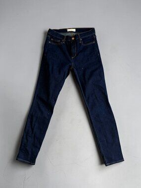 GAP True Skinny Dark Wash Jeans Size 27 Short